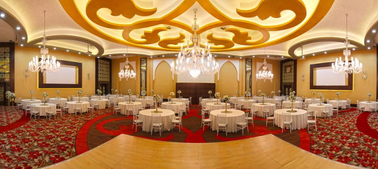 Kronos Hotel Golbası Eksteriør bilde