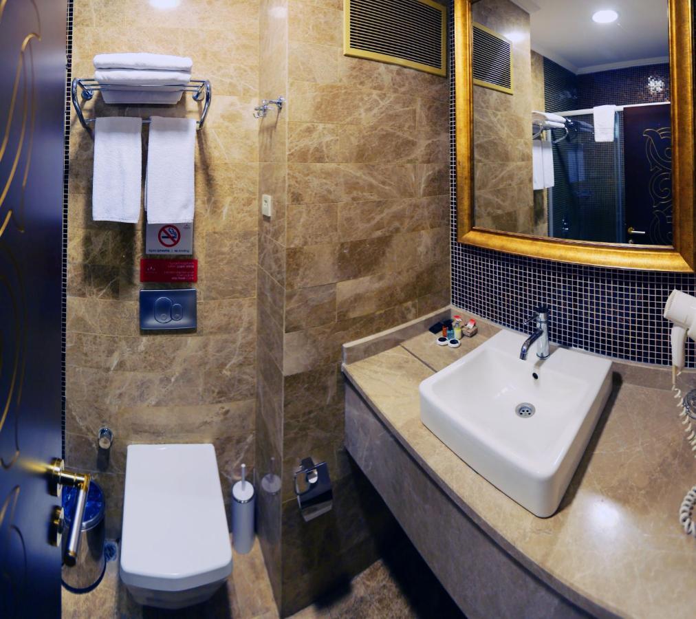 Kronos Hotel Golbası Eksteriør bilde