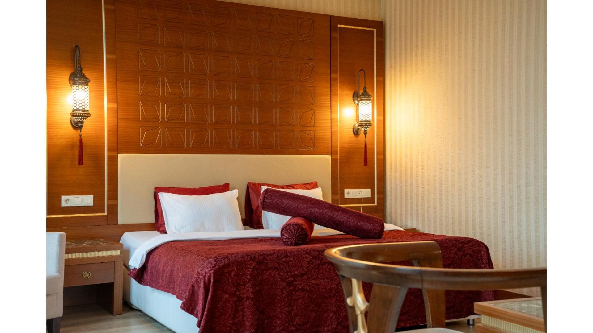 Kronos Hotel Golbası Eksteriør bilde