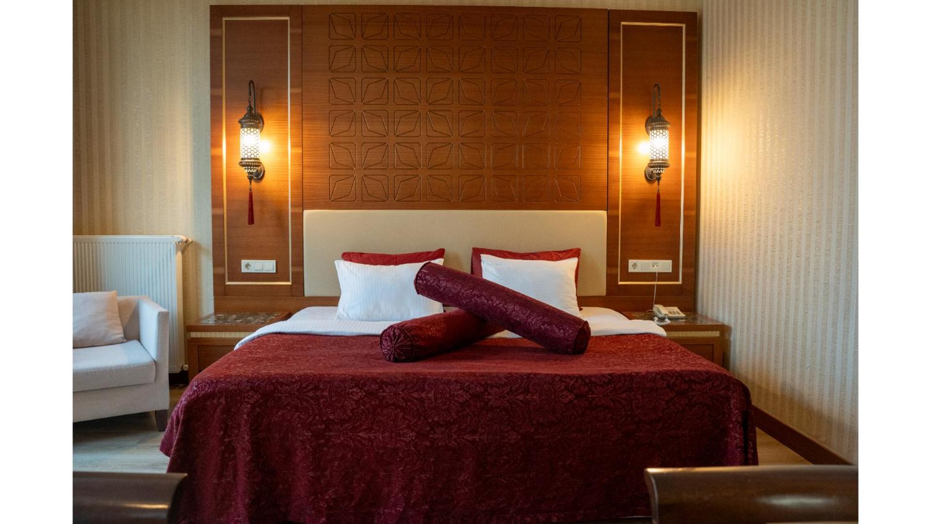 Kronos Hotel Golbası Eksteriør bilde