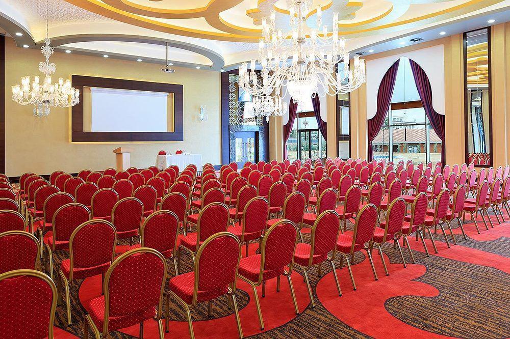 Kronos Hotel Golbası Eksteriør bilde